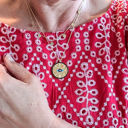 Dainty Dangle Stars of David Necklace: Your Modern Statement of Faith & Style