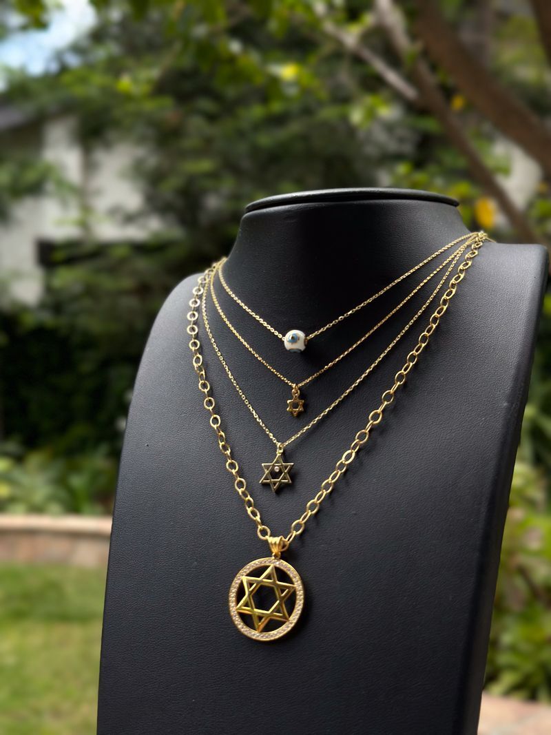 Evil Eye Bead Necklace in Gold
