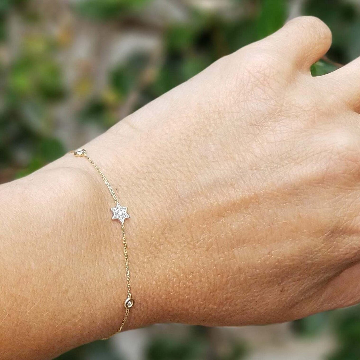 Jewish Star Bracelet With Diamonds in 14k Gold