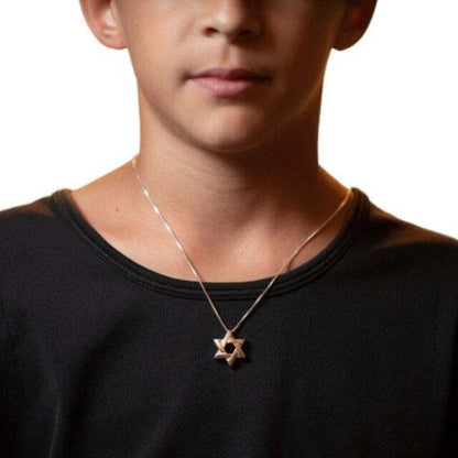 Lineal Star of David Necklace | Modern Judaica