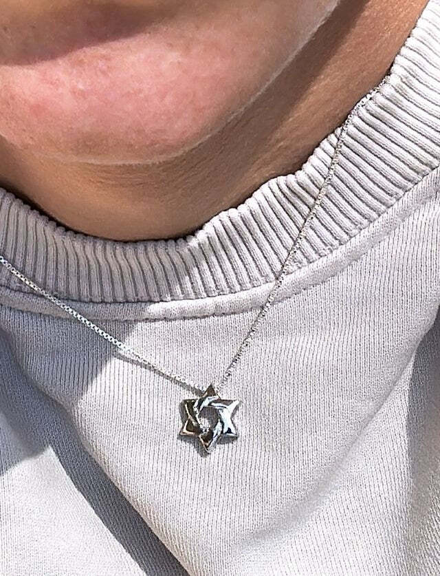 Lineal Star of David Necklace | Modern Judaica