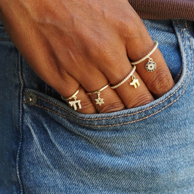 One Size Fits All Chai Ring in Yellow Gold