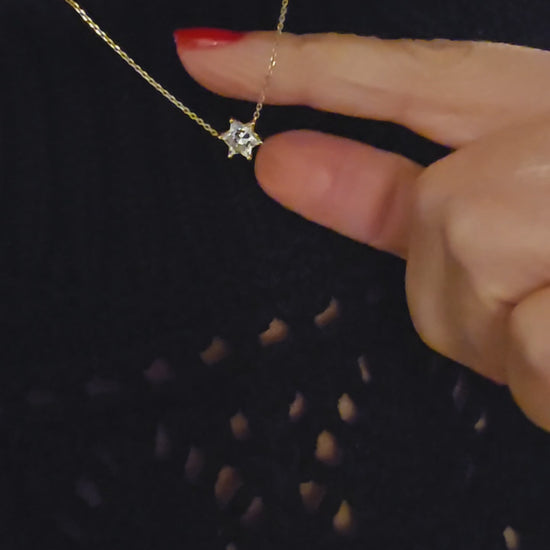 double sided star of david pendant in 14k gold