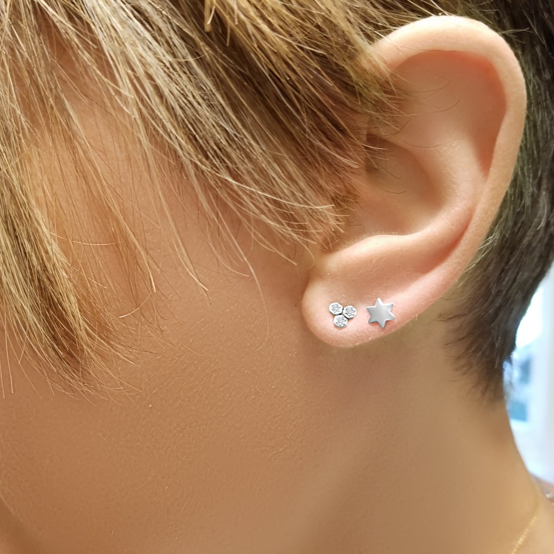star earrings girl and women